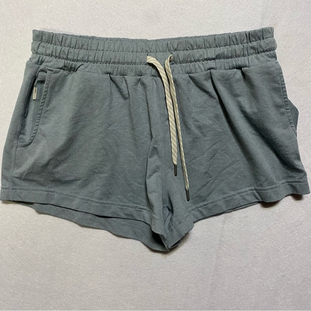 Vuori Halo Performance Shorts Medium - Picture 2 of 8